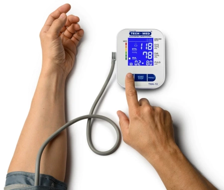 Ciśnieniomierz elektroniczny TMA-10 TECH-MED, podświetlany ekran, wykrywa arytmię, pamięć 2x99